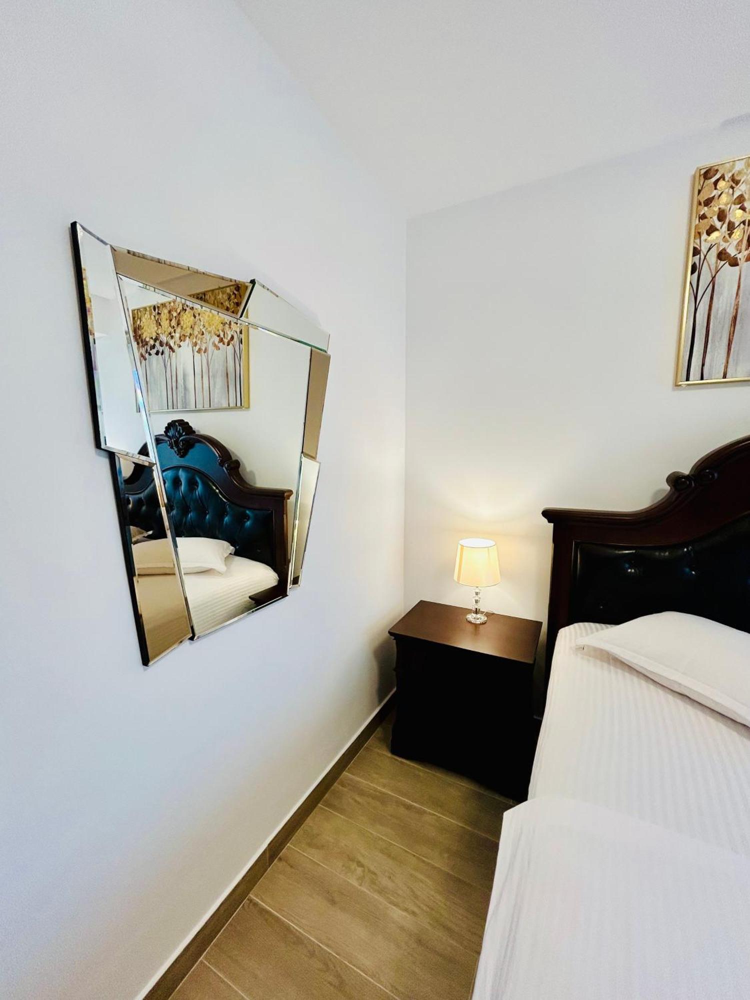 Apartmán Dis Mamaia Nord Constanţa Exteriér fotografie